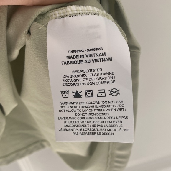 NWT. Nike Training Tank Top - Picture 4 of 6